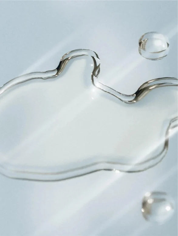 Close up texture photo of the Skinmoods Hydrating Toner