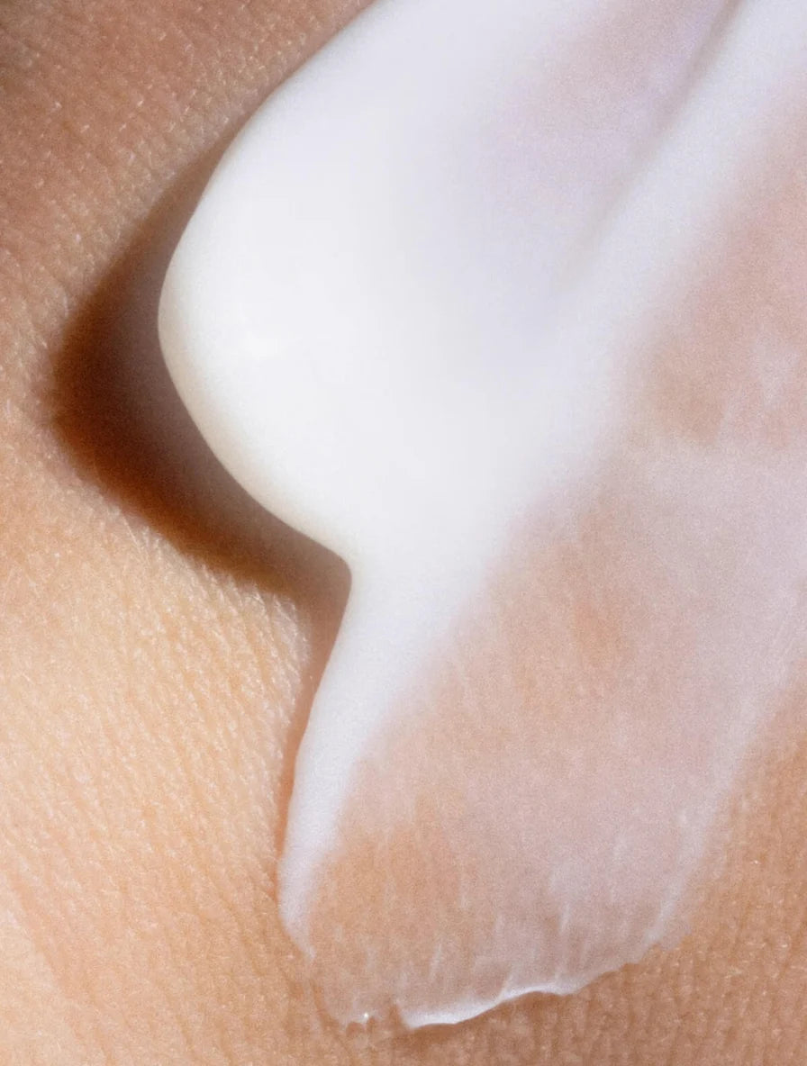 Close up texture Skinmoods Nourishing Night Cream 