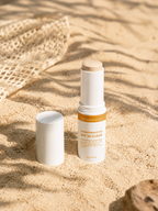 Skinmoods Sunscreen Stick SPF50 Clear on a sunny and beach