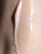 Skinmoods Hydrating Serum lightweight texture — plumping hydrating serum